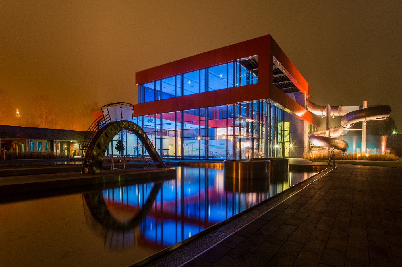 Bild für DAS FAMILIEN- UND WOHLFÜHLBAD IN AURICH